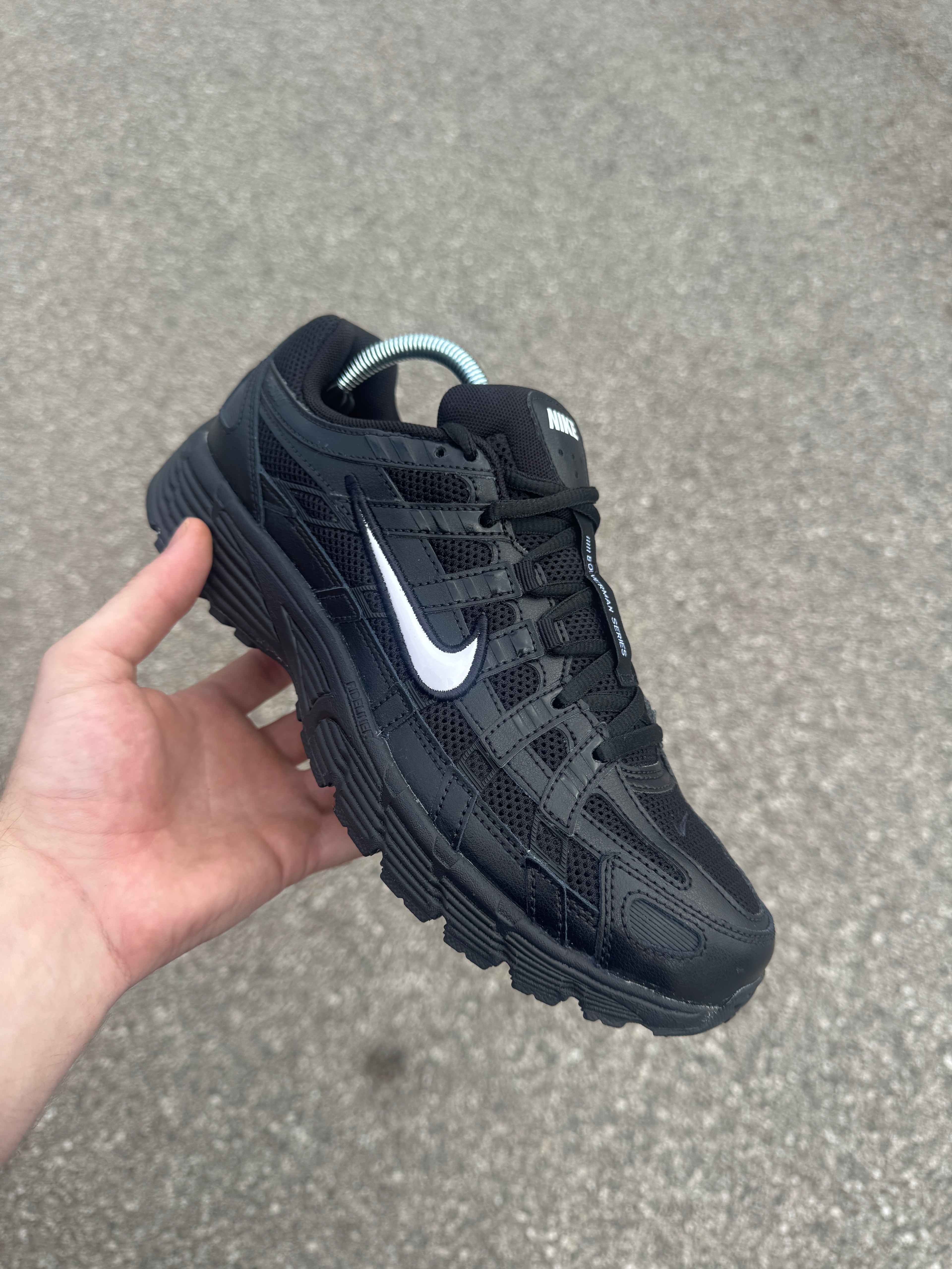 Nike P6000 Black/White